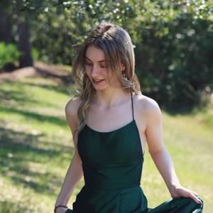 Meet your Posher, Jennifer